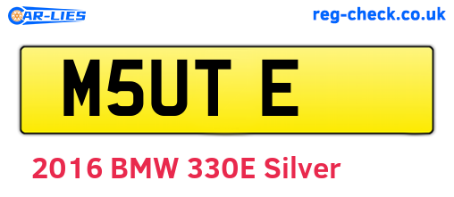 M5UTE are the vehicle registration plates.