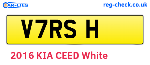 V7RSH are the vehicle registration plates.