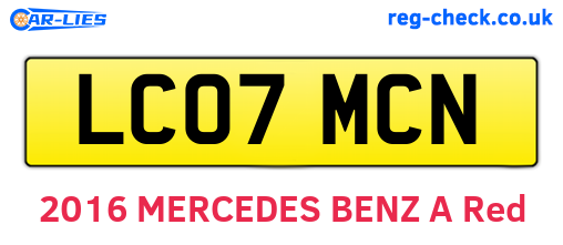 LC07MCN are the vehicle registration plates.