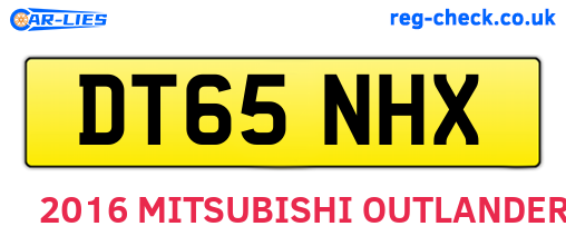 DT65NHX are the vehicle registration plates.