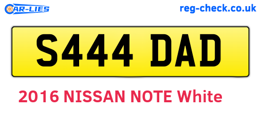 S444DAD are the vehicle registration plates.