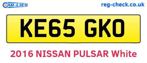 KE65GKO are the vehicle registration plates.