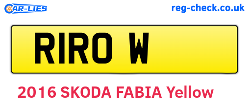 R1ROW are the vehicle registration plates.
