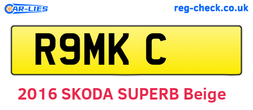 R9MKC are the vehicle registration plates.