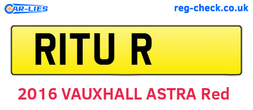 R1TUR are the vehicle registration plates.
