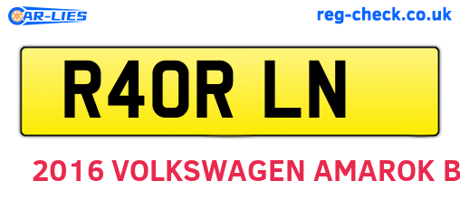 R40RLN are the vehicle registration plates.