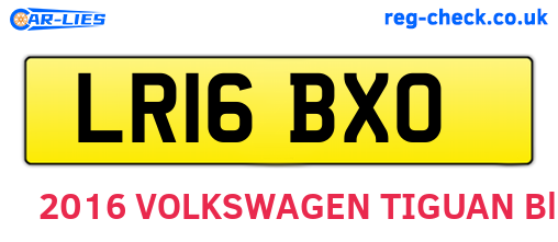 LR16BXO are the vehicle registration plates.