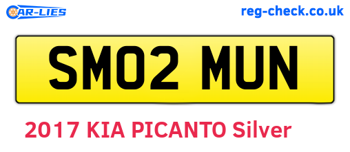 SM02MUN are the vehicle registration plates.