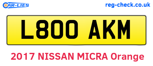L800AKM are the vehicle registration plates.