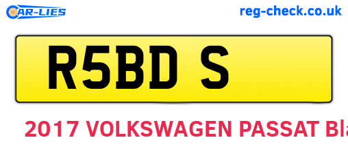 R5BDS are the vehicle registration plates.