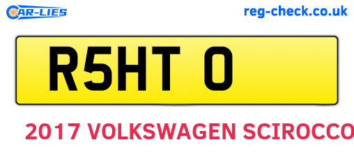 R5HTO are the vehicle registration plates.