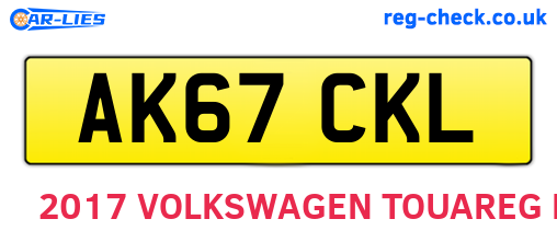 AK67CKL are the vehicle registration plates.