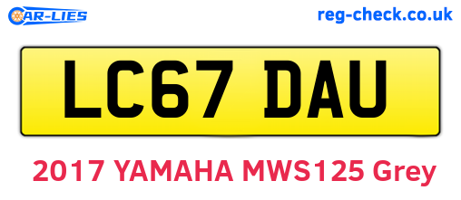 LC67DAU are the vehicle registration plates.