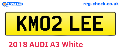 KM02LEE are the vehicle registration plates.