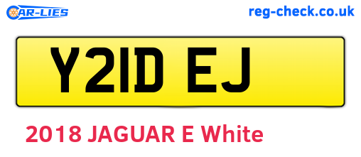 Y21DEJ are the vehicle registration plates.