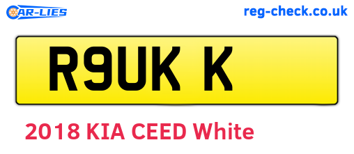 R9UKK are the vehicle registration plates.