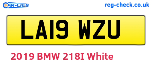 LA19WZU are the vehicle registration plates.