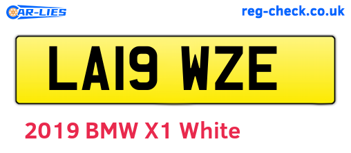 LA19WZE are the vehicle registration plates.