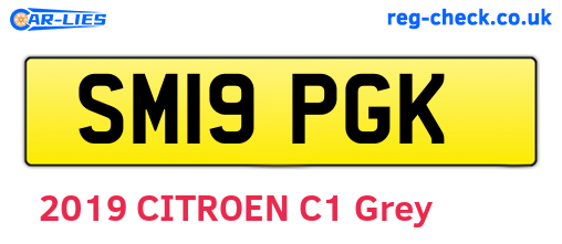 SM19PGK are the vehicle registration plates.