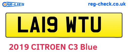LA19WTU are the vehicle registration plates.