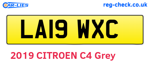 LA19WXC are the vehicle registration plates.