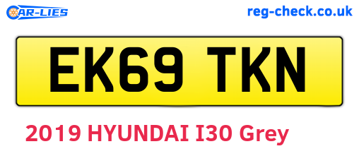 EK69TKN are the vehicle registration plates.