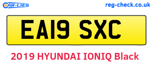 EA19SXC are the vehicle registration plates.