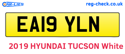 EA19YLN are the vehicle registration plates.