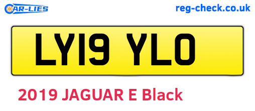 LY19YLO are the vehicle registration plates.