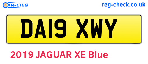 DA19XWY are the vehicle registration plates.