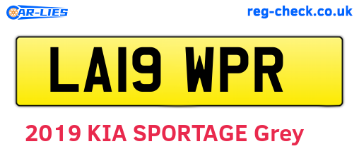 LA19WPR are the vehicle registration plates.