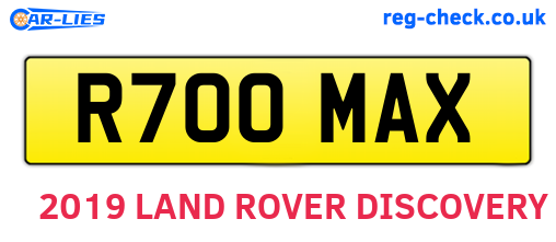 R700MAX are the vehicle registration plates.