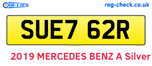 SUE762R are the vehicle registration plates.
