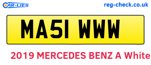 MA51WWW are the vehicle registration plates.