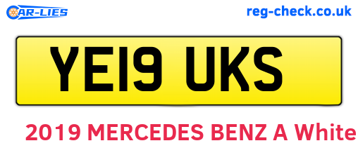 YE19UKS are the vehicle registration plates.