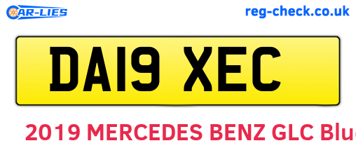 DA19XEC are the vehicle registration plates.