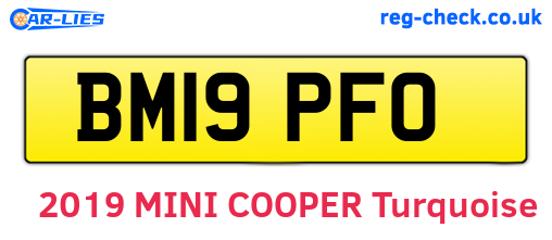 BM19PFO are the vehicle registration plates.