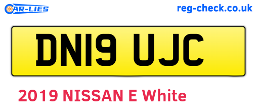DN19UJC are the vehicle registration plates.