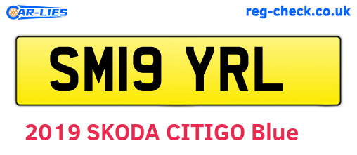SM19YRL are the vehicle registration plates.