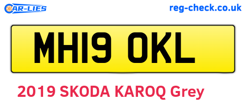 MH19OKL are the vehicle registration plates.