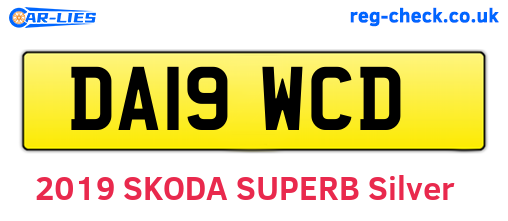 DA19WCD are the vehicle registration plates.