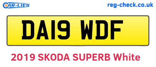 DA19WDF are the vehicle registration plates.
