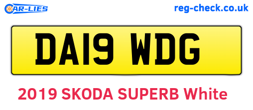 DA19WDG are the vehicle registration plates.