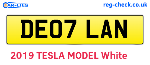 DE07LAN are the vehicle registration plates.