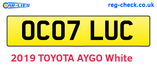 OC07LUC are the vehicle registration plates.