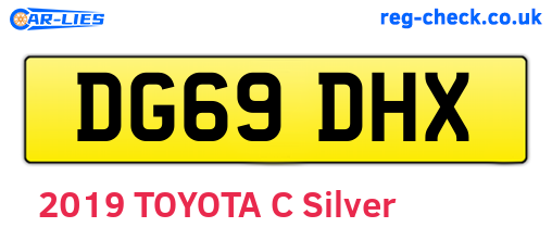 DG69DHX are the vehicle registration plates.