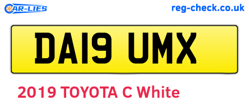 DA19UMX are the vehicle registration plates.
