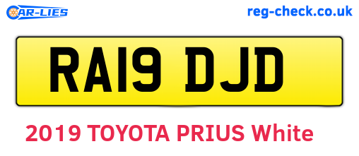 RA19DJD are the vehicle registration plates.