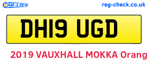 DH19UGD are the vehicle registration plates.