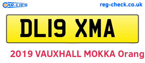 DL19XMA are the vehicle registration plates.